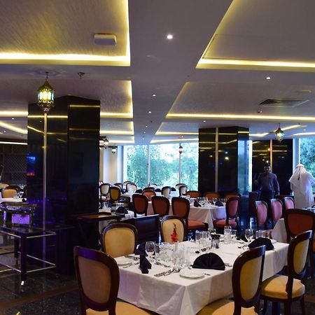 Defence Raya Golf & Country Club Lahore Exterior foto