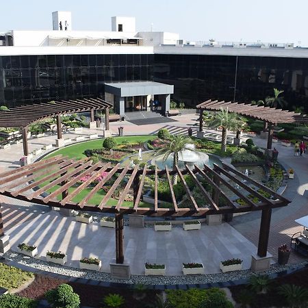 Defence Raya Golf & Country Club Lahore Exterior foto