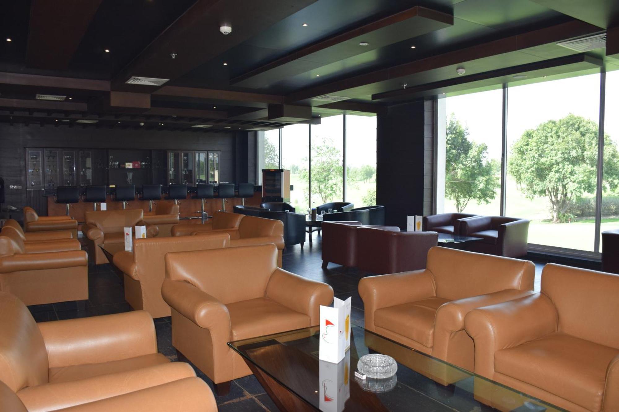 Defence Raya Golf & Country Club Lahore Exterior foto