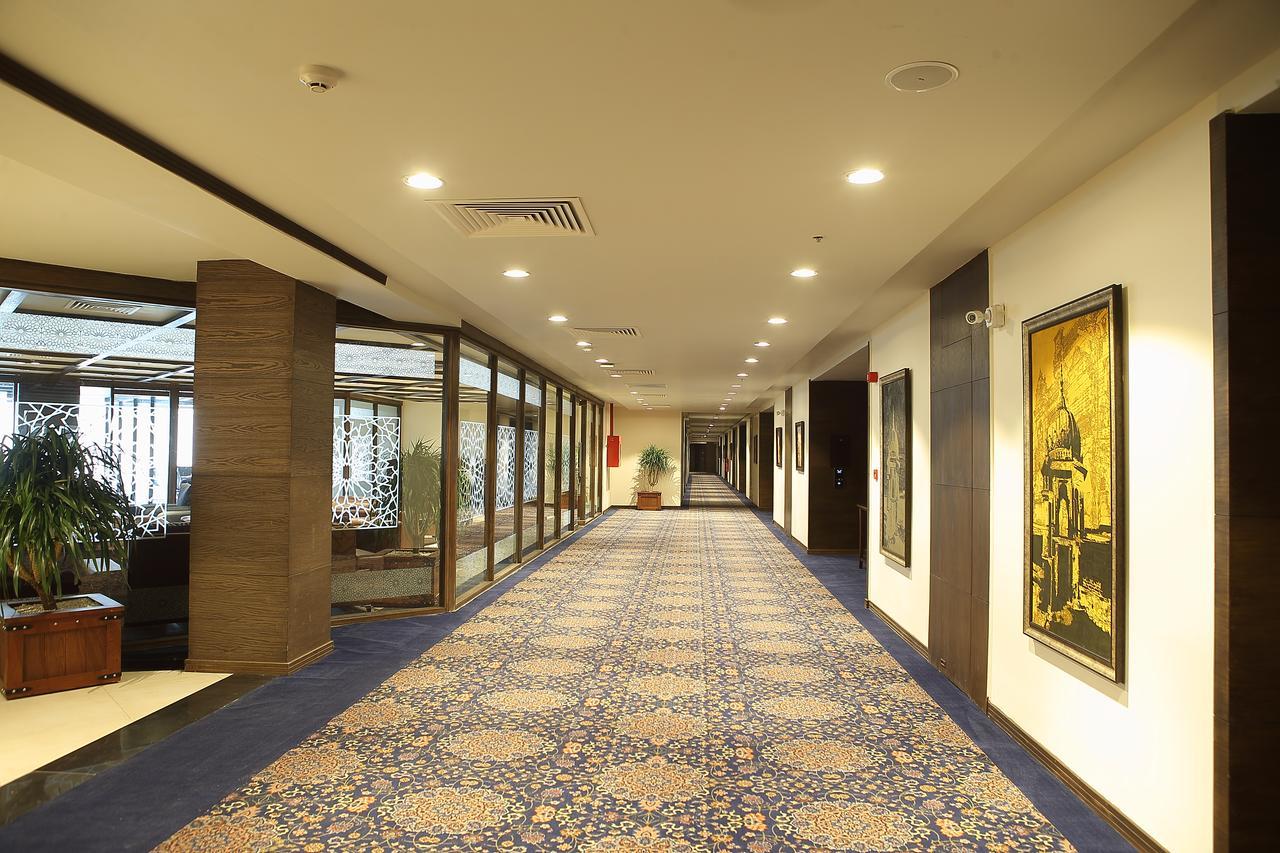 Defence Raya Golf & Country Club Lahore Exterior foto